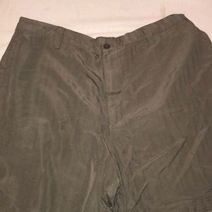 Men’s BIG DOGS green shorts